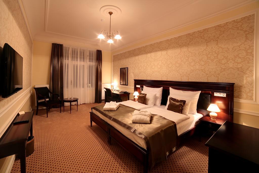 Deluxe Double Room with Wellness Access