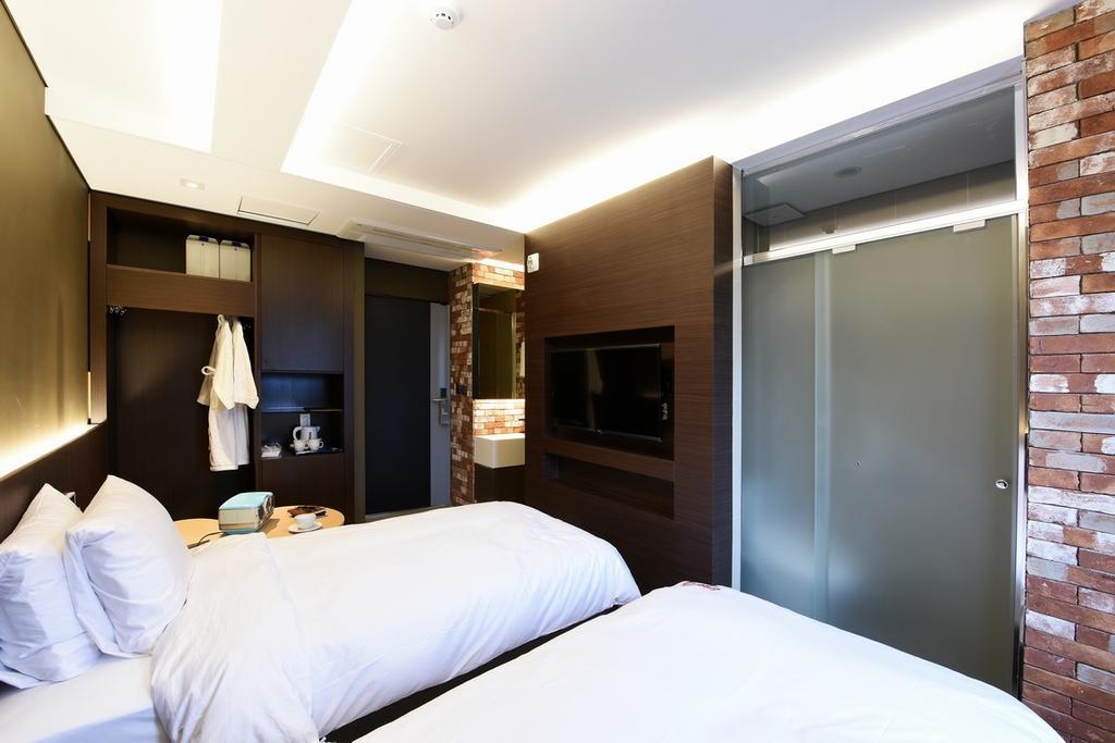 Standard Twin Room,434128263:JPEG