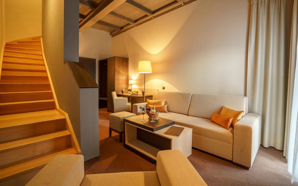 Family Superior Room (2 Adults + 2 Children)