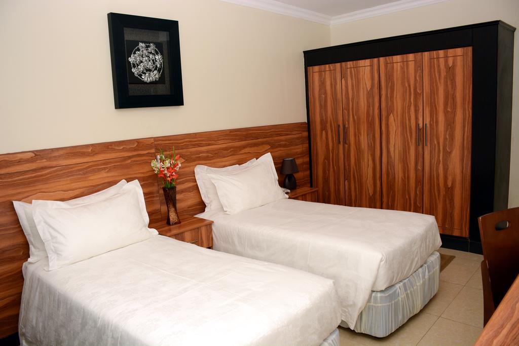 Standard Twin Room,1679615979:JPEG