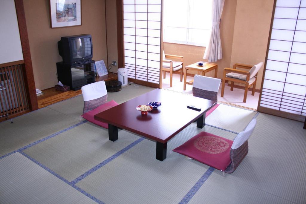 Japanese-Style Standard Family Room