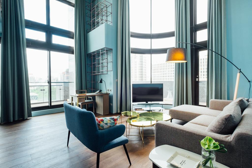 Chez Nous Penthouse Suite