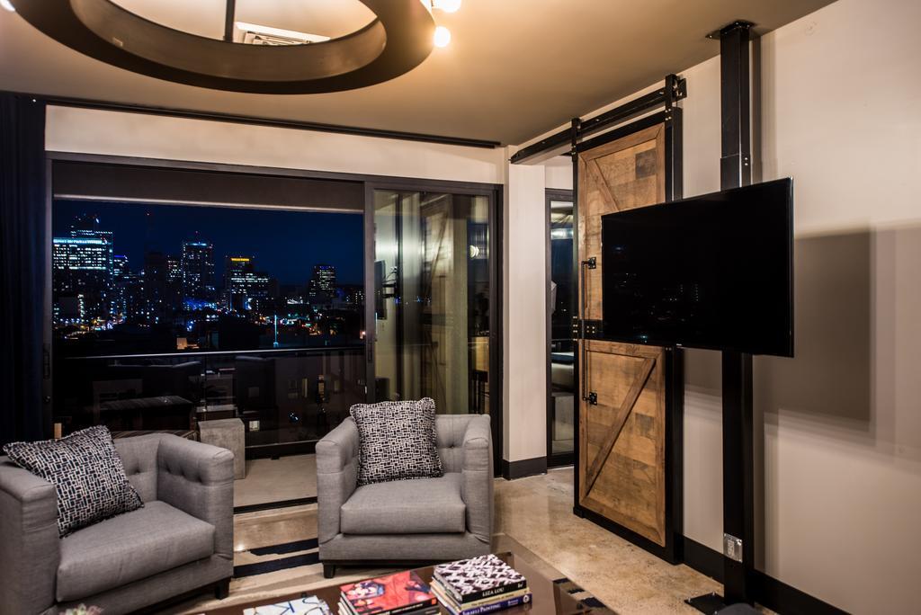 Suite Balcony