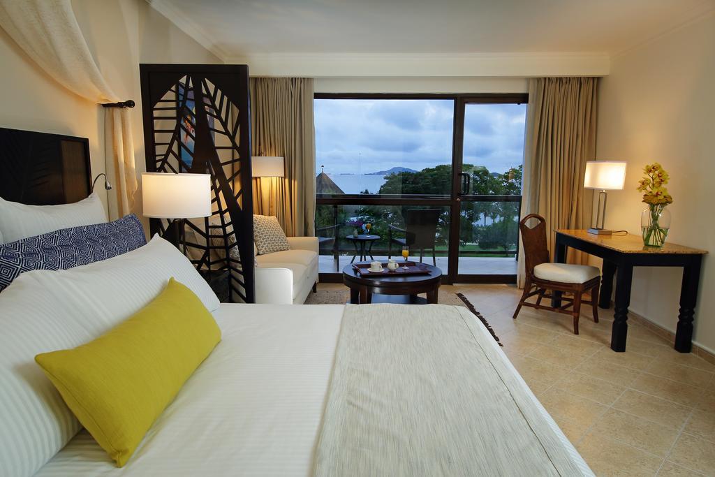 Chambre Lit King-Size de Luxe - Vue sur Océan