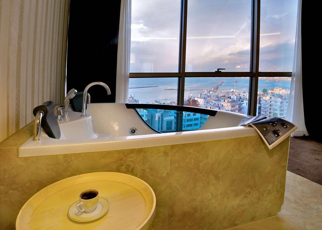 King Suite with Sea View,435652935:JPEG