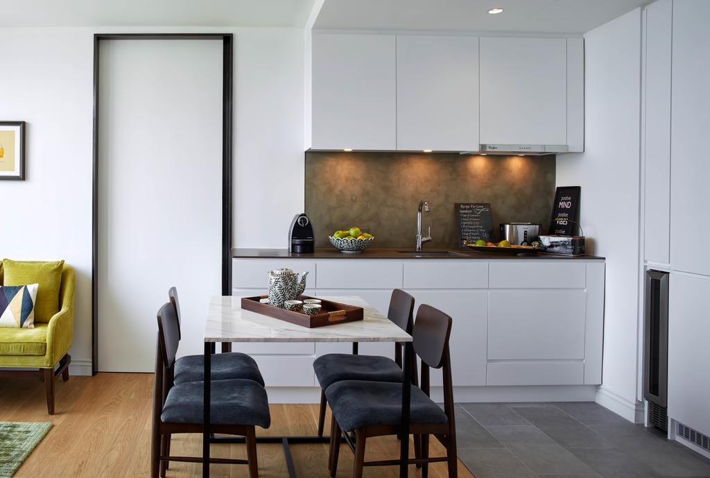 Superior One-Bedroom Apartment Harbour View