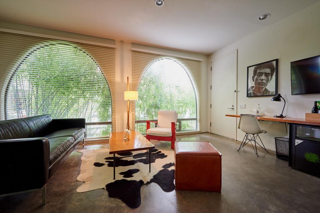 Estudio Deluxe con cama grande