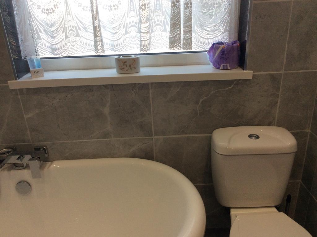 Double Room Private Bathroom