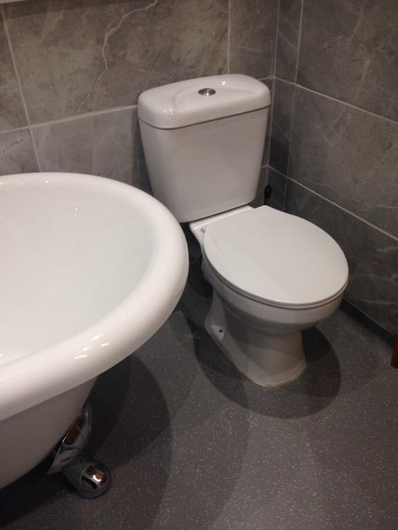 Double Room Private Bathroom