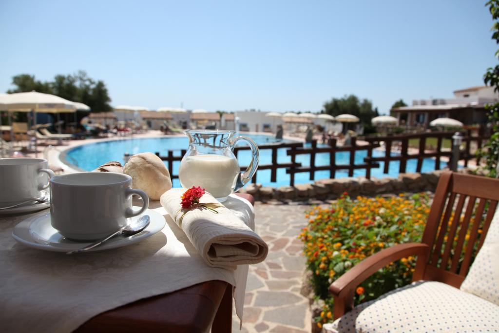 Comfort Double or Twin Room with pool View