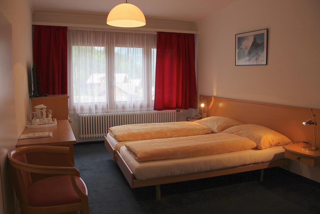 Standard Twin Room,439159722:JPEG
