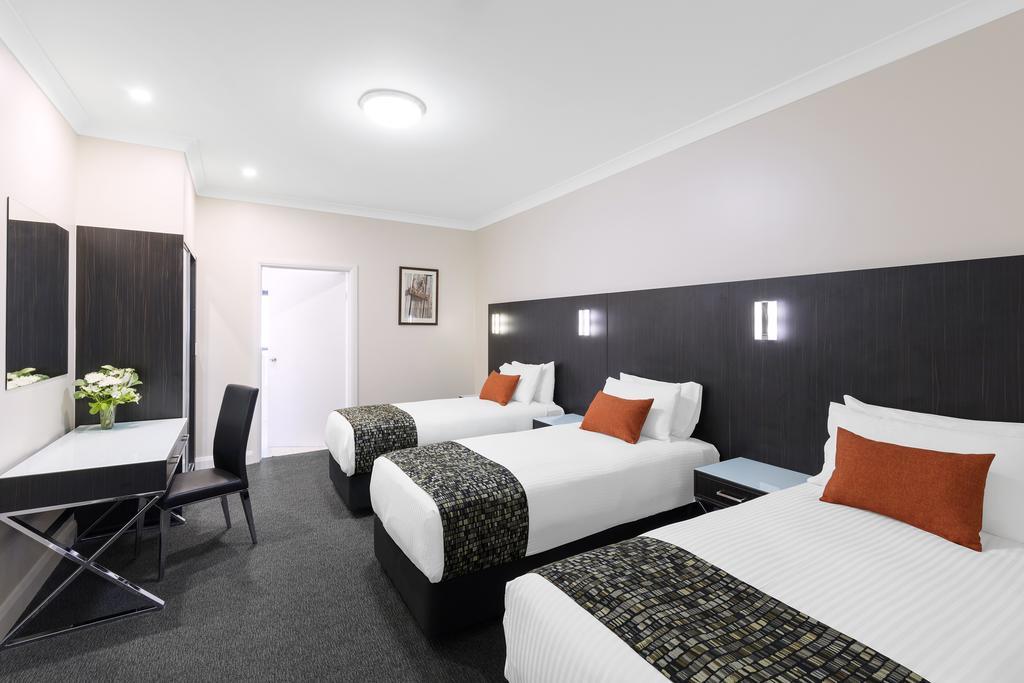 One Bedroom Apartment