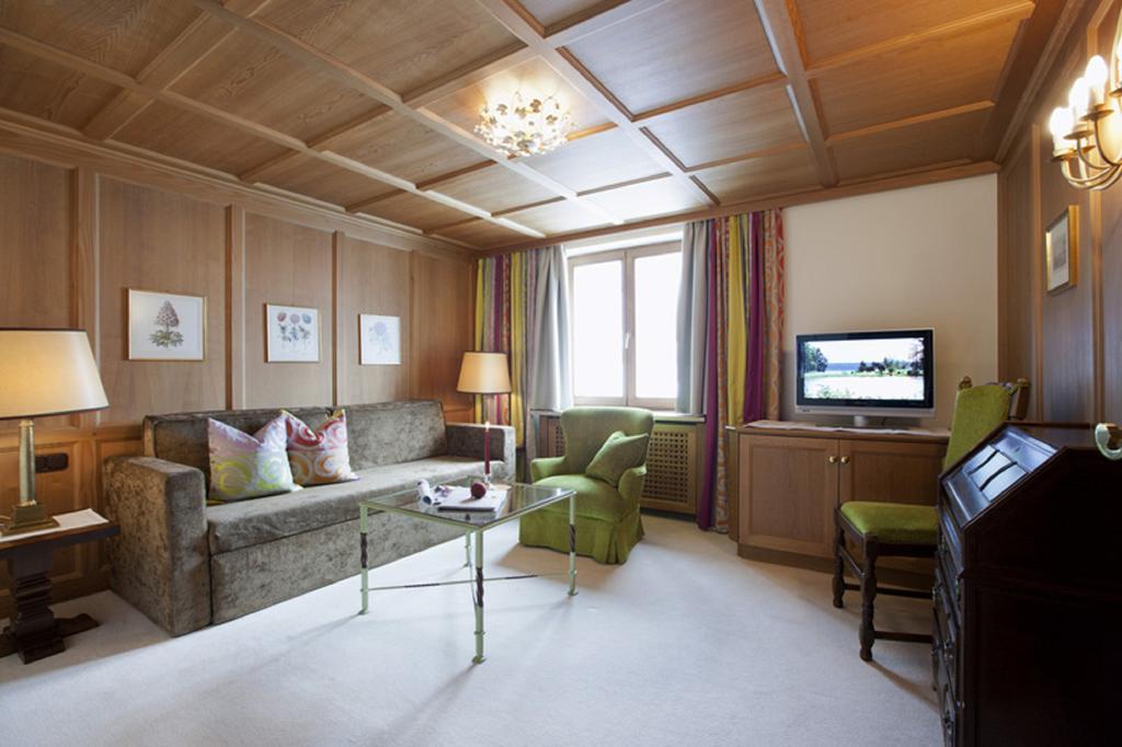 Suite