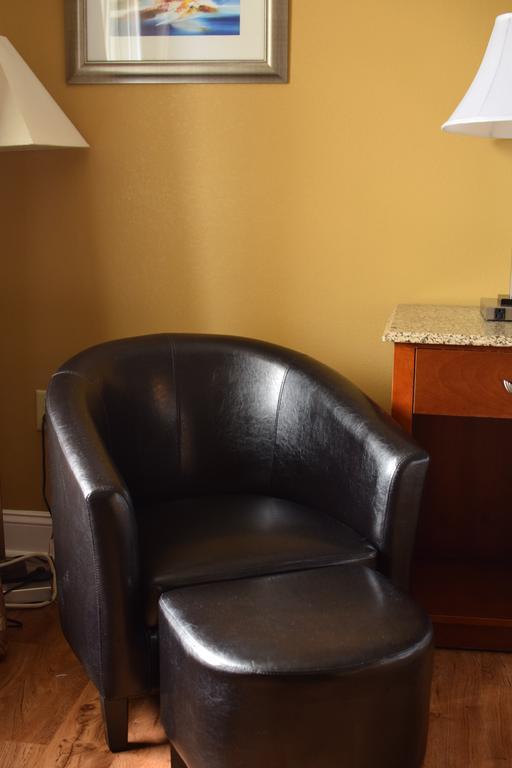 King Room - Non-Smoking