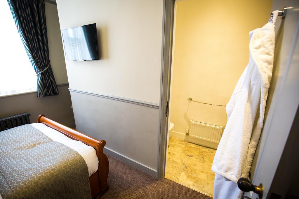 Standard Double Room,441284307:JPEG