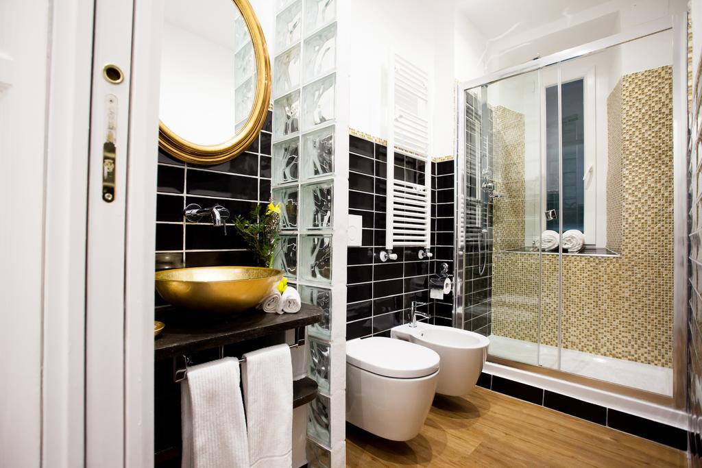Double Room - Via Roma 37