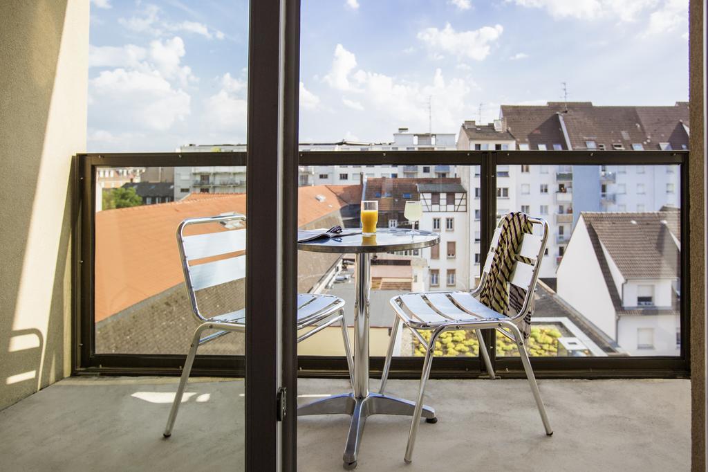 Superior Studio Balcony