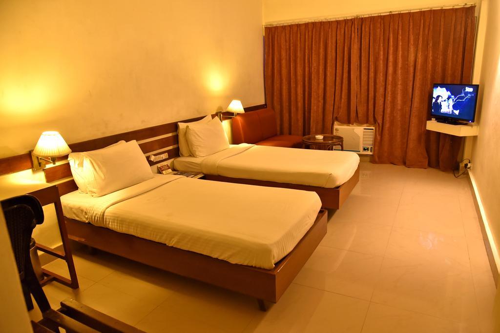 Economy Twin Room with Air Conditioning