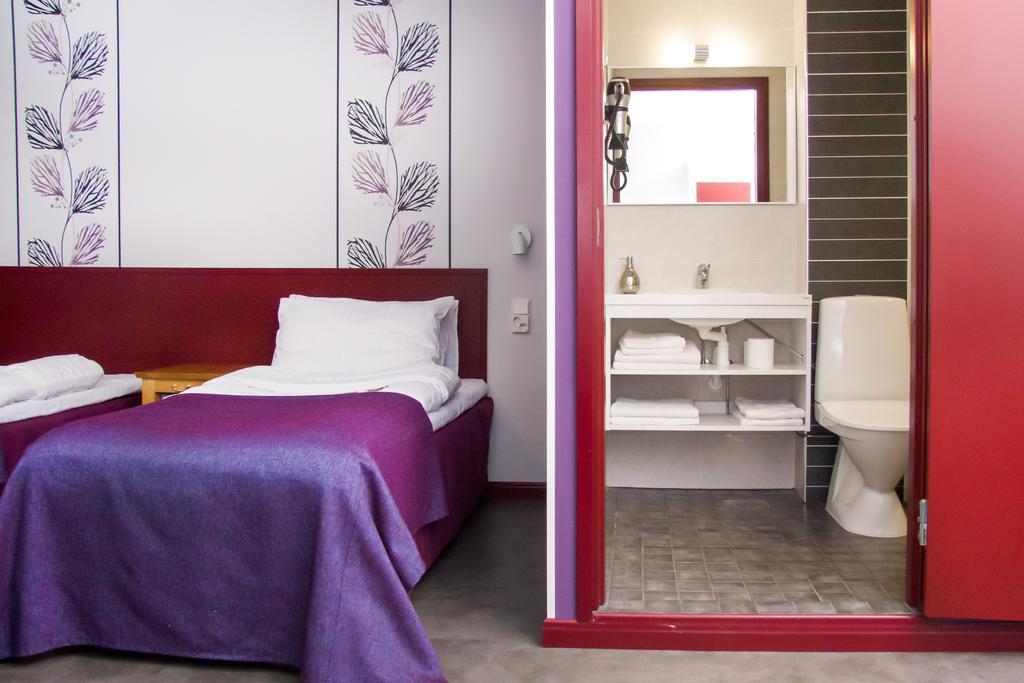 Twin Room,915362155:JPEG
