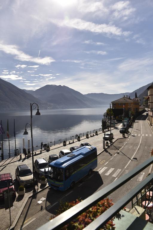 Superior Double Room with Balcony and Lake View