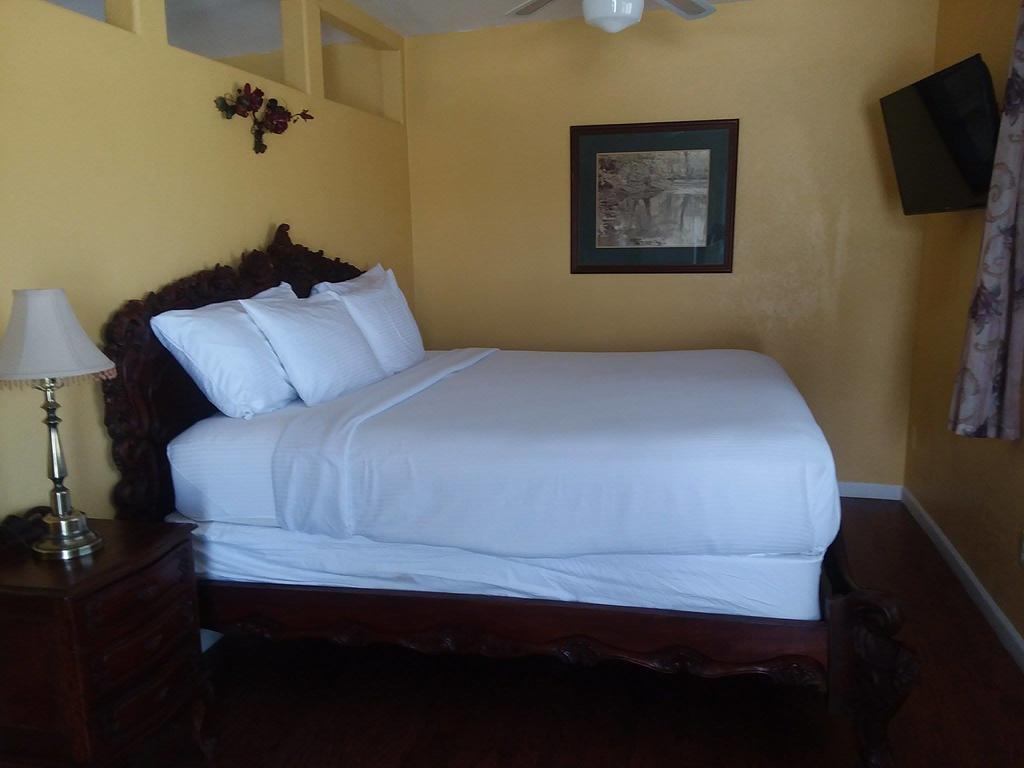 Queen Room Balcony