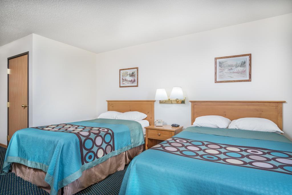 Family Room Two Double Beds Non-Smoking