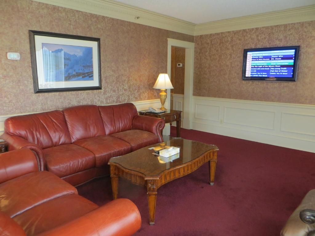 Executive One-Bedroom Suite