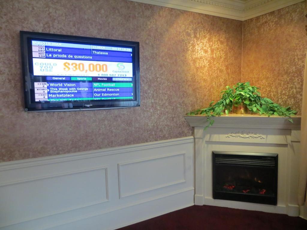 Executive One-Bedroom Suite