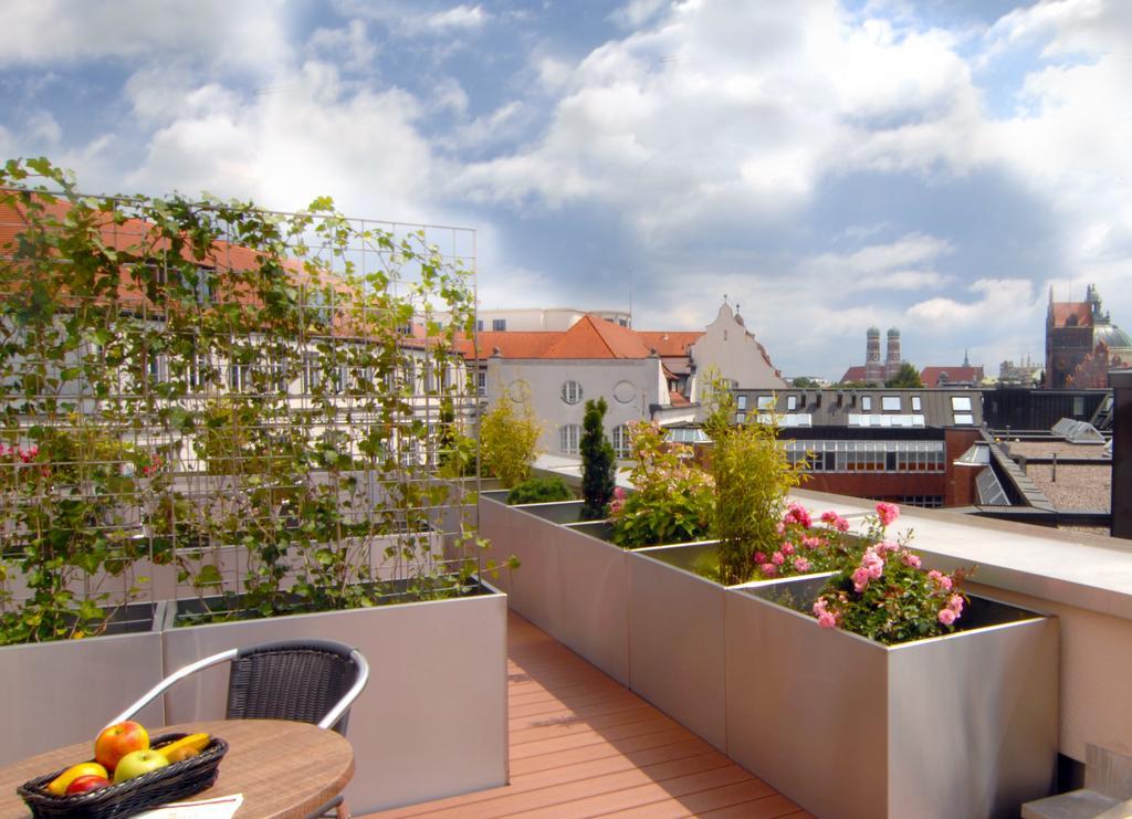 Deluxe Suite with Terrace,1024081498:JPEG
