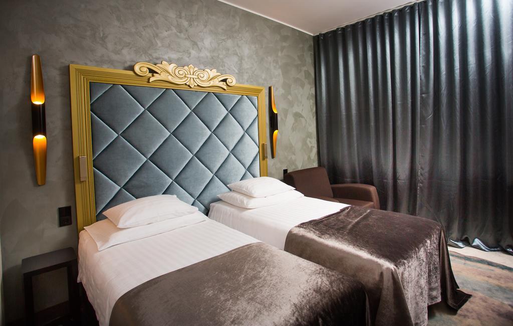 Double or Twin Room with Spa Access
