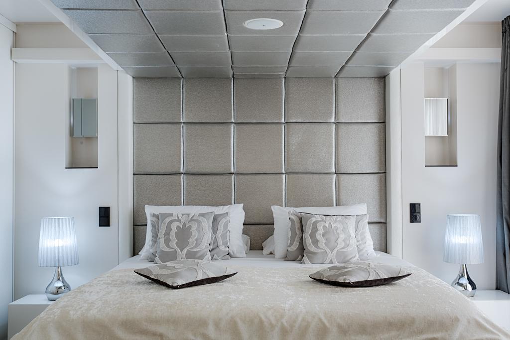 Superior Suite mit Kingsize-Bett, Balkon und Whirlpool