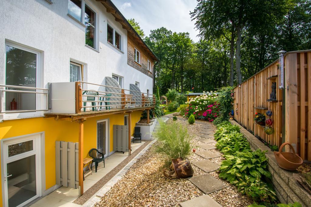 Doppelzimmer mit Balkon