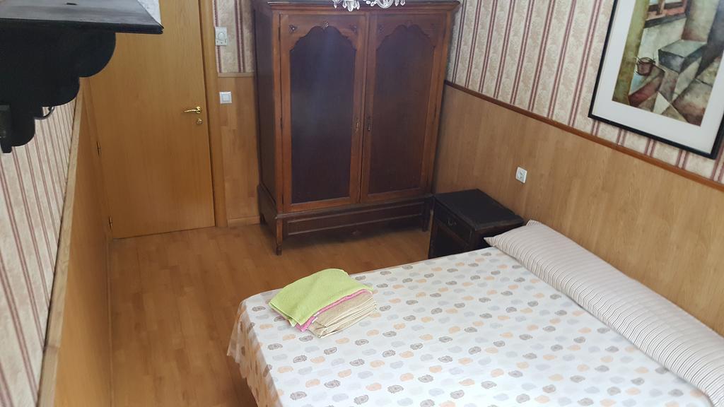 Double with Shared Bathroom and View,447914580:JPEG