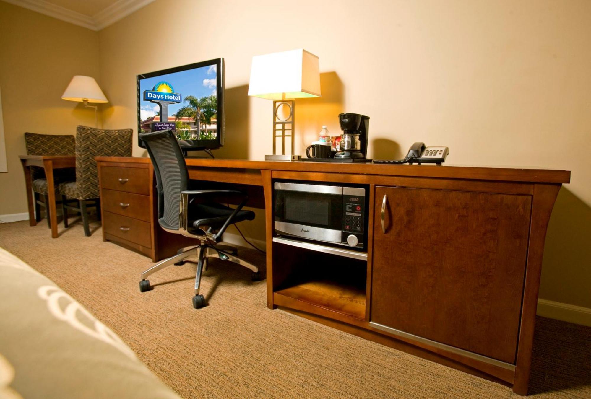 Premier Zimmer mit 2 Queensize-Betten - Nichtraucher