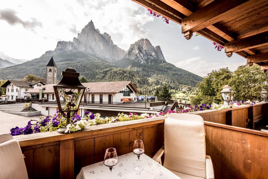 Doppelzimmer mit Balkon