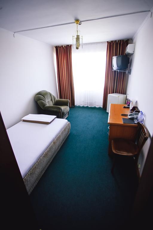 Small Single Room,925697923:JPEG