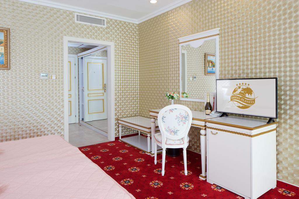 Deluxe Room,449626404:JPEG