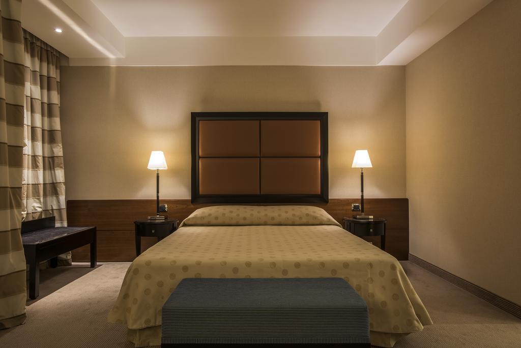 Deluxe Double or Twin Room City View,449752176:JPEG