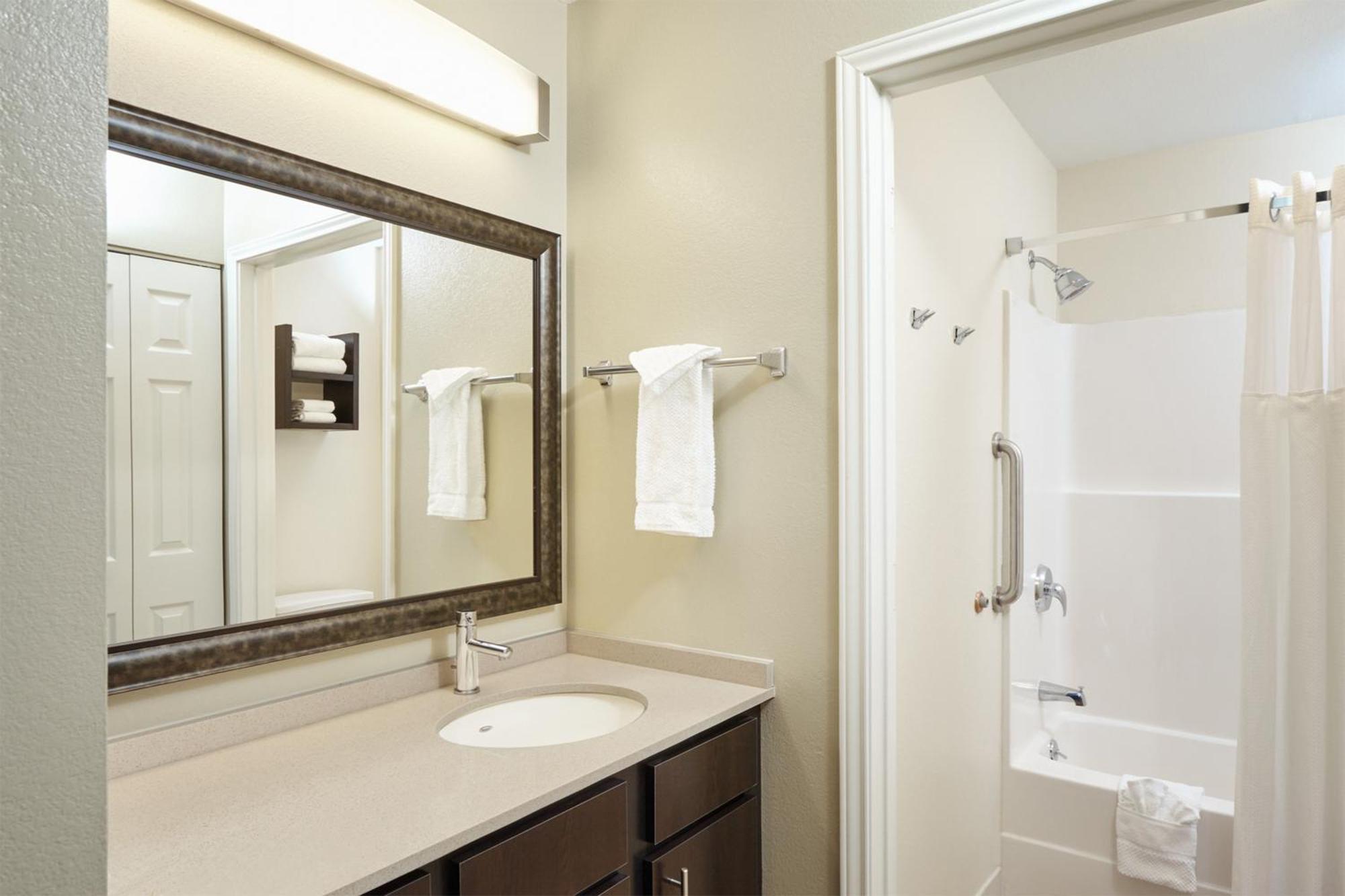 Standard Suite