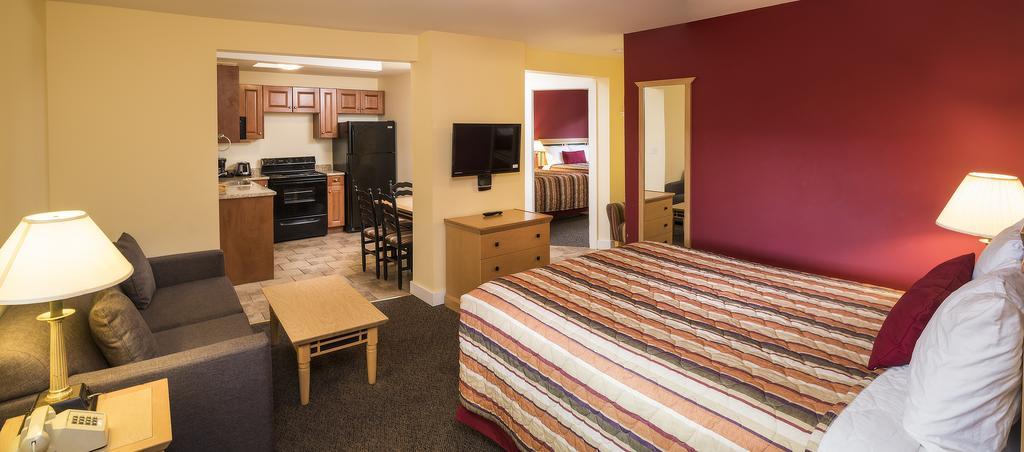 Superior Suite