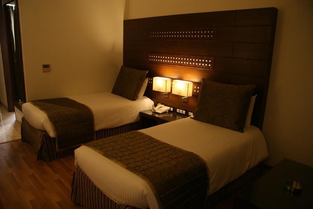 Deluxe Room,460984647:JPEG