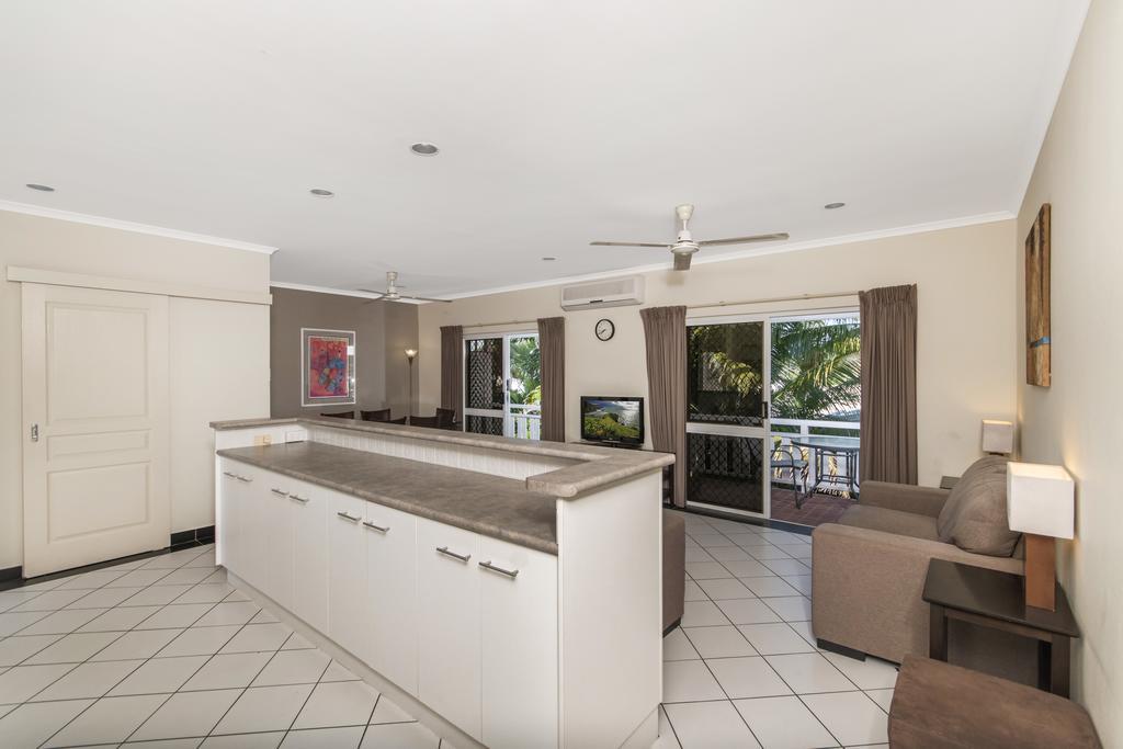 Three-Bedroom Apartment with Garden View