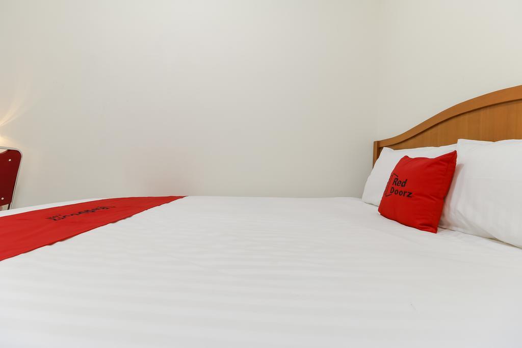 Kamar RedDoorz Double