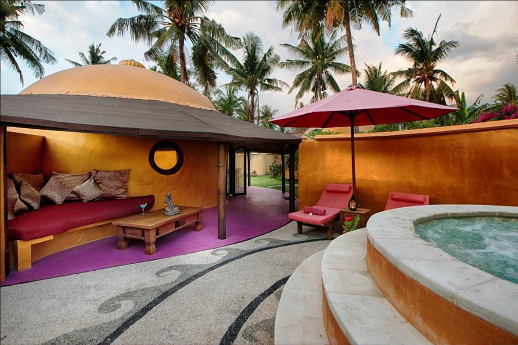 Jacuzzi Loft Villa