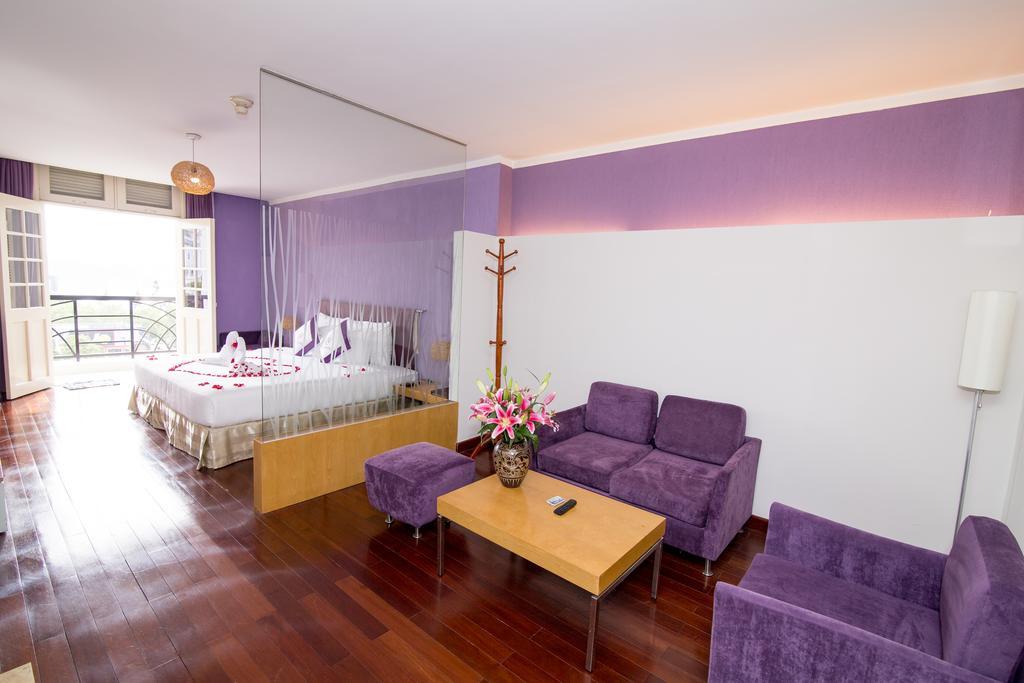 Premium Deluxe Room