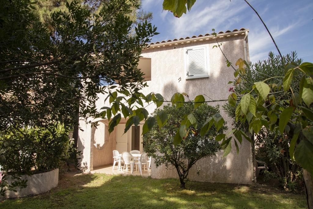 Villa (4 Adults)