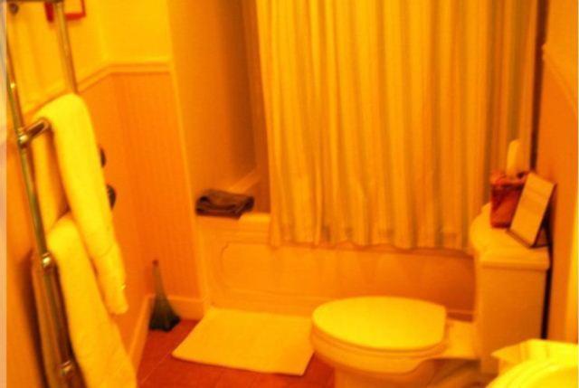 Queen Room Suite