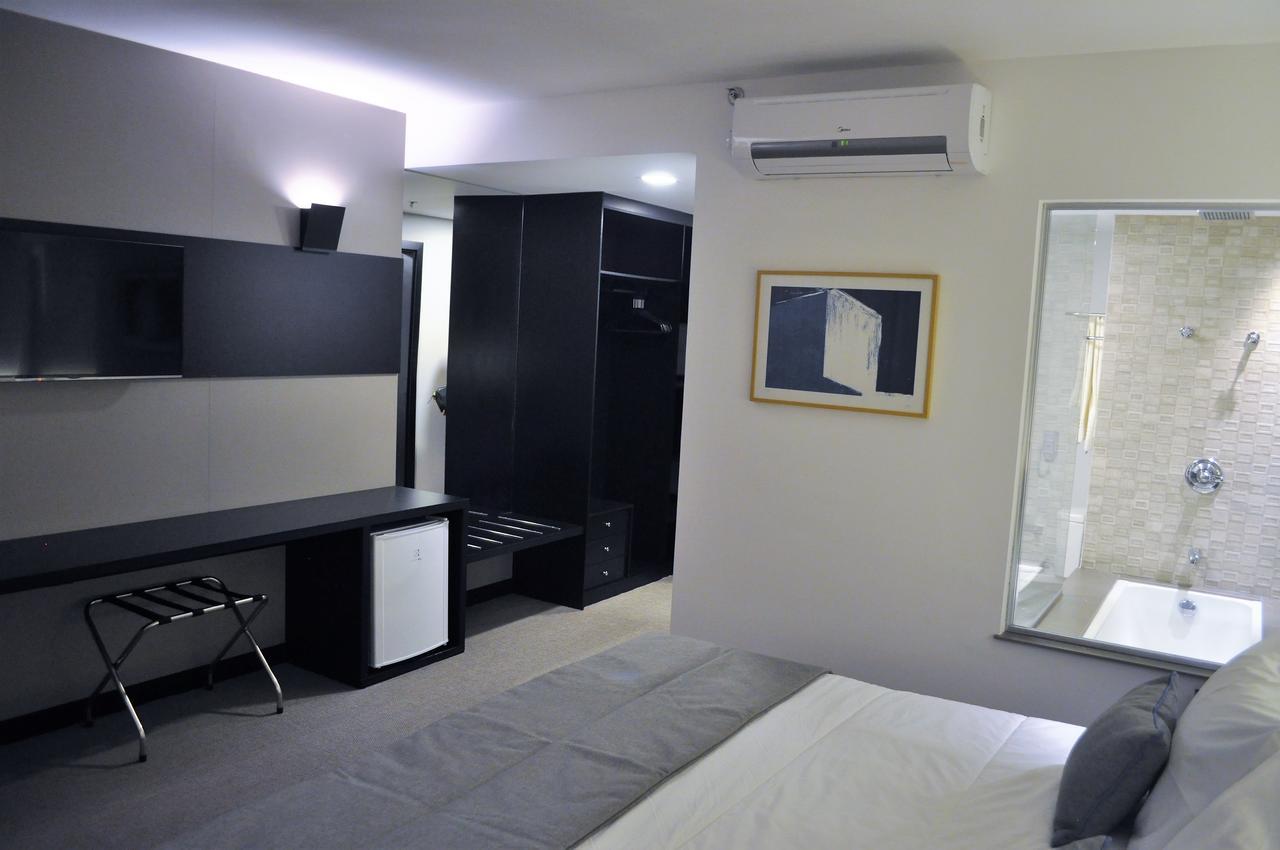 Premium King Room
