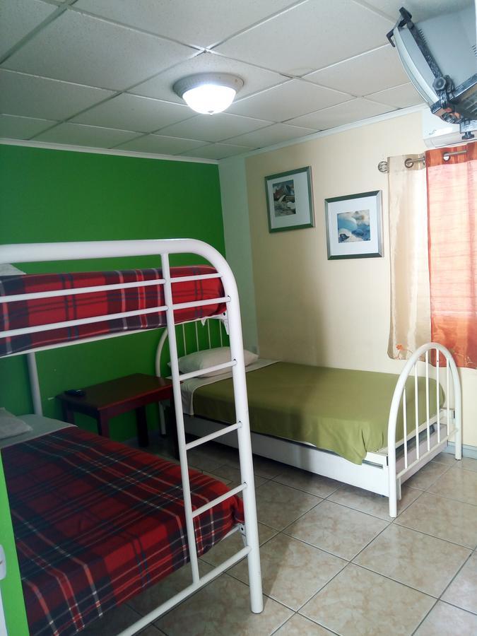 Standard Triple Room,758237560:JPEG