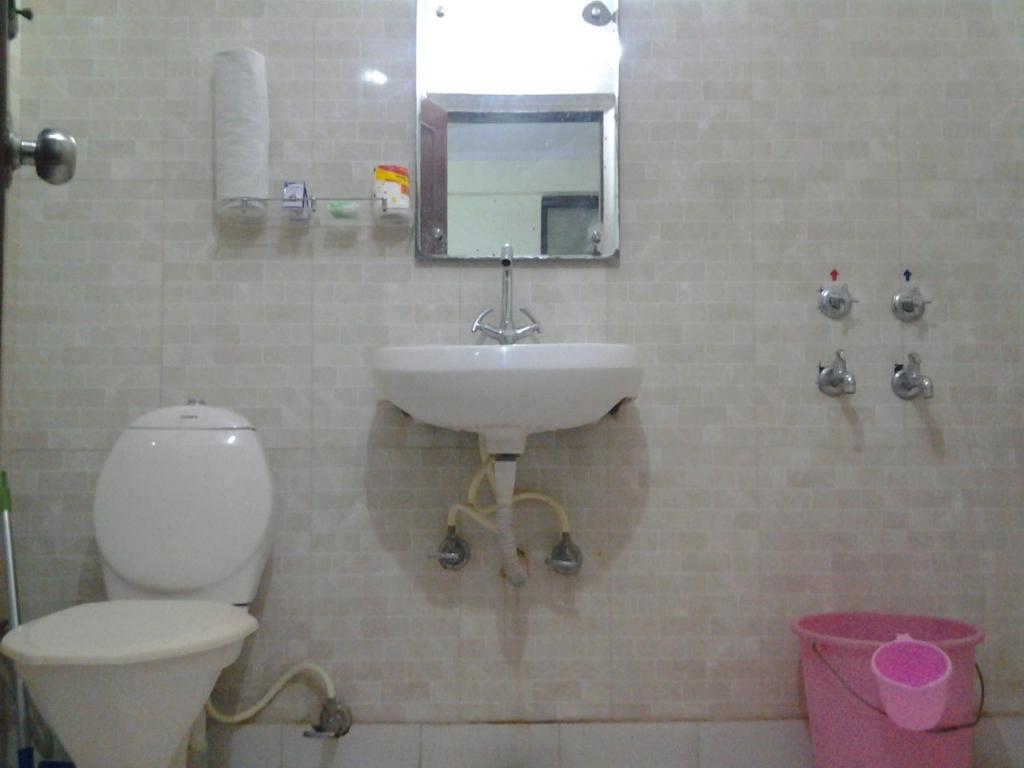 Standard Double Room Fan,885750376:JPEG